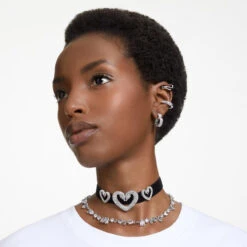 Matrix Hoop Earrings Heart, Small, White, Rhodium Plated 5653170 | Swarovski 13 Matrix Hoop Earrings Heart, Small, White, Rhodium Plated 5653170 | Swarovski -SWAROVSKI shop 0395f57c 81f8 5cdf b323 7cb92ba41131 38175.1672912533