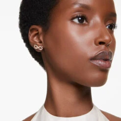 Hyperbola Stud Earrings, Infinity, White, Rose Gold-Tone Plated 5684085 | Swarovski -SWAROVSKI shop 18b83802 e08e 5afe aee4 b92c9ce806eb 73675.1704586231