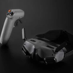 DJI Goggles 2 Motion Combo -SWAROVSKI shop 51f378c40166ff6629f43560ba2234dalarge 02117.1685551811