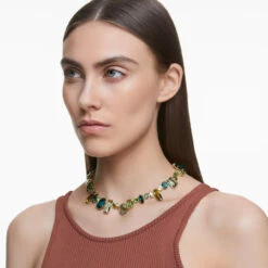Gema Necklace, Mixed Cuts, Green, Gold-Tone Plated 5657388 | Swarovski -SWAROVSKI shop b0c85ecd 8182 5abc a038 42b3f3f72553 48840.1689058006