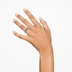 Matrix Ring, Baguette Cut, Green, Gold-Tone Plated 5648909 (Size 55/M/7) | Swarovski 14 Matrix Ring, Baguette Cut, Green, Gold-Tone Plated 5648909 (Size 55/M/7) | Swarovski -SWAROVSKI shop d46b3129 cf98 5e29 be04 79d042082b5d 74945.1681435094