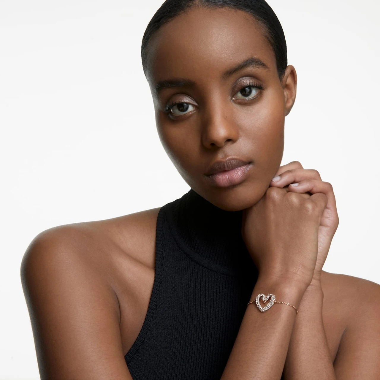 Swarovski Una Bracelet, Heart, Small, White, Rose-Gold Tone Plated 5628658 7 Swarovski Una Bracelet, Heart, Small, White, Rose-Gold Tone Plated 5628658 - Image 5